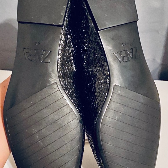 Flat shoes - Picture 3 of 7